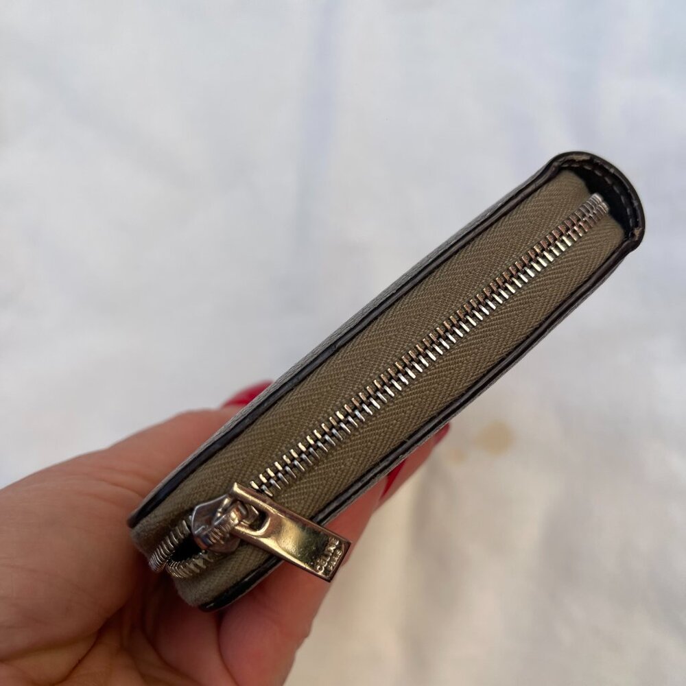 Celine zip around Continental wallet - Picture 11 of 13
